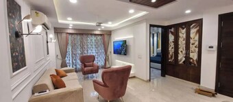 Homlee - Pentagon 5 bhk super luxurious large flat.