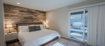 4BR/3BA Home Away from Home with Exceptional Amenities!