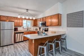 独立别墅 (River's Edge Retreat) | 外观