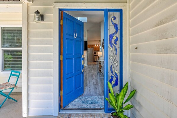 House (River's Edge Retreat) | Exterior