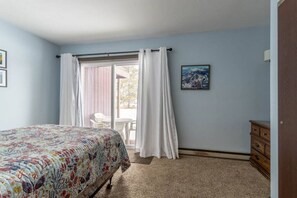 3 habitaciones, tabla de planchar con plancha y wifi gratis