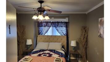 4 bedrooms, iron/ironing board, free WiFi, bed sheets