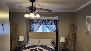 4 bedrooms, iron/ironing board, free WiFi, bed sheets