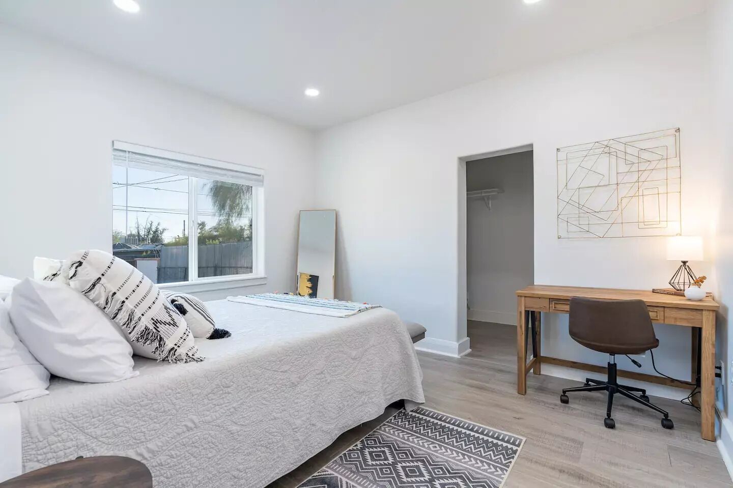 3 chambres, bureau, lit de bébé portatif, accès au Wi-Fi (inclus)