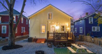 Modern 4 Bedroom Beach House: Ideal for Families & Long Stays