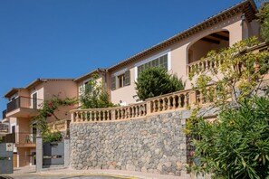 Exterior - Apartment in Fishing Village with Wi-Fi, Air Conditioning & Terrace with Sea View (Puerto de Sóller)