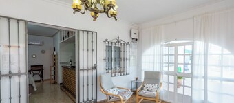 Villa "Casa Rural Entre Olivos" with Pool & Wi-Fi