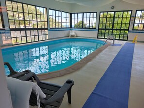 Pool - Villa "House Pc" with Private Indoor Pool, Sea and Mountain Views (Porto da Cruz)