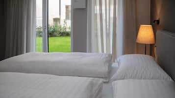 2 bedrooms, free WiFi, bed sheets, wheelchair access