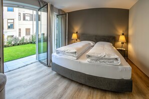 2 bedrooms, free WiFi, bed sheets, wheelchair access