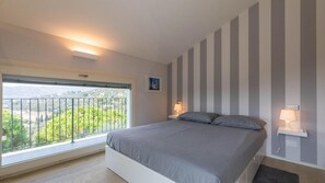 House - Italianway - Luxury Apartment in Modern Villa 2 (Imperia)