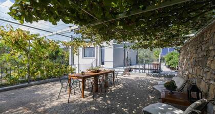Italianway - Luxury Apartment in Modern Villa 2