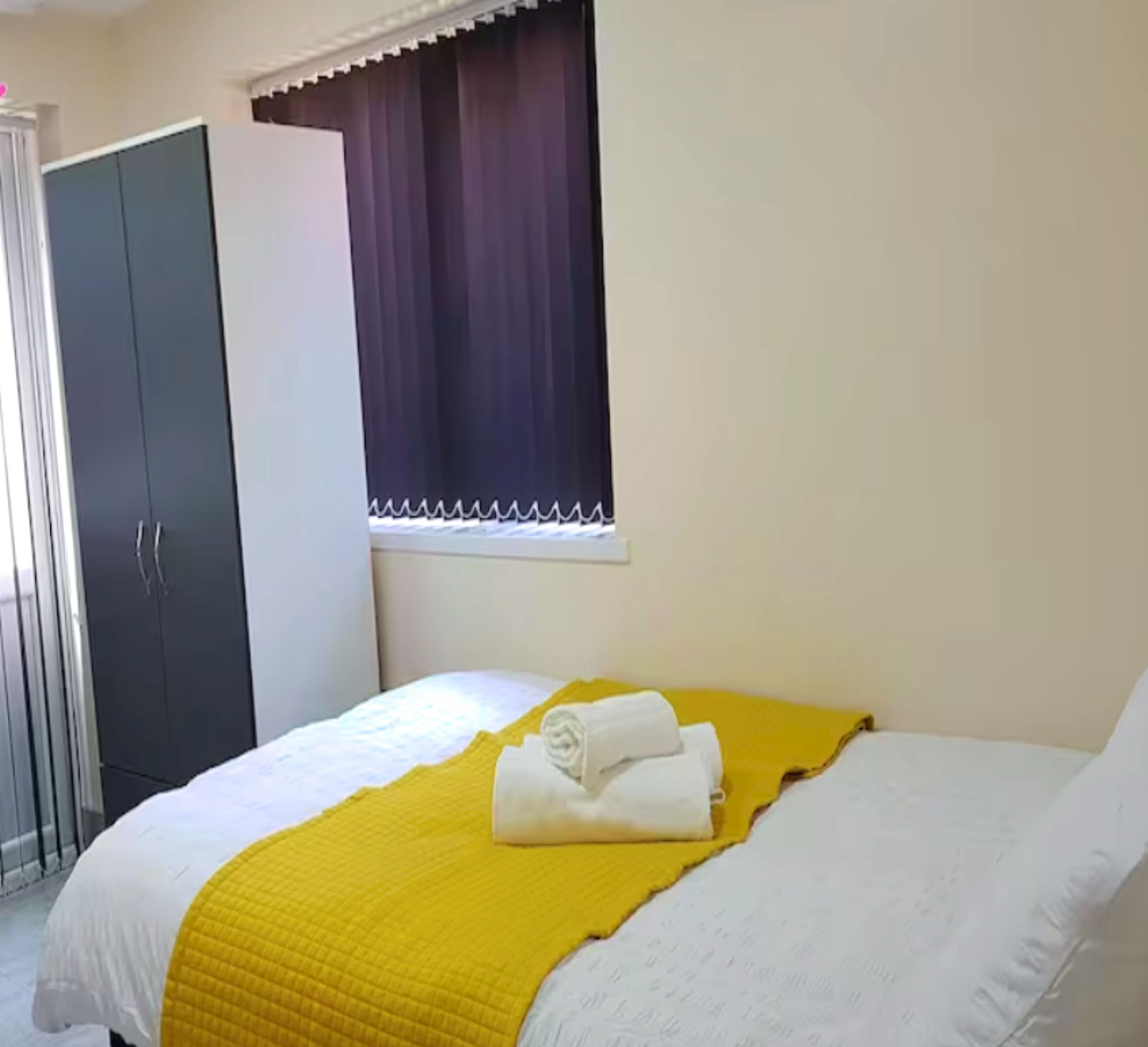 Deluxe Double Room, 1 Double Bed, Ensuite | Individually decorated, individually furnished, laptop workspace