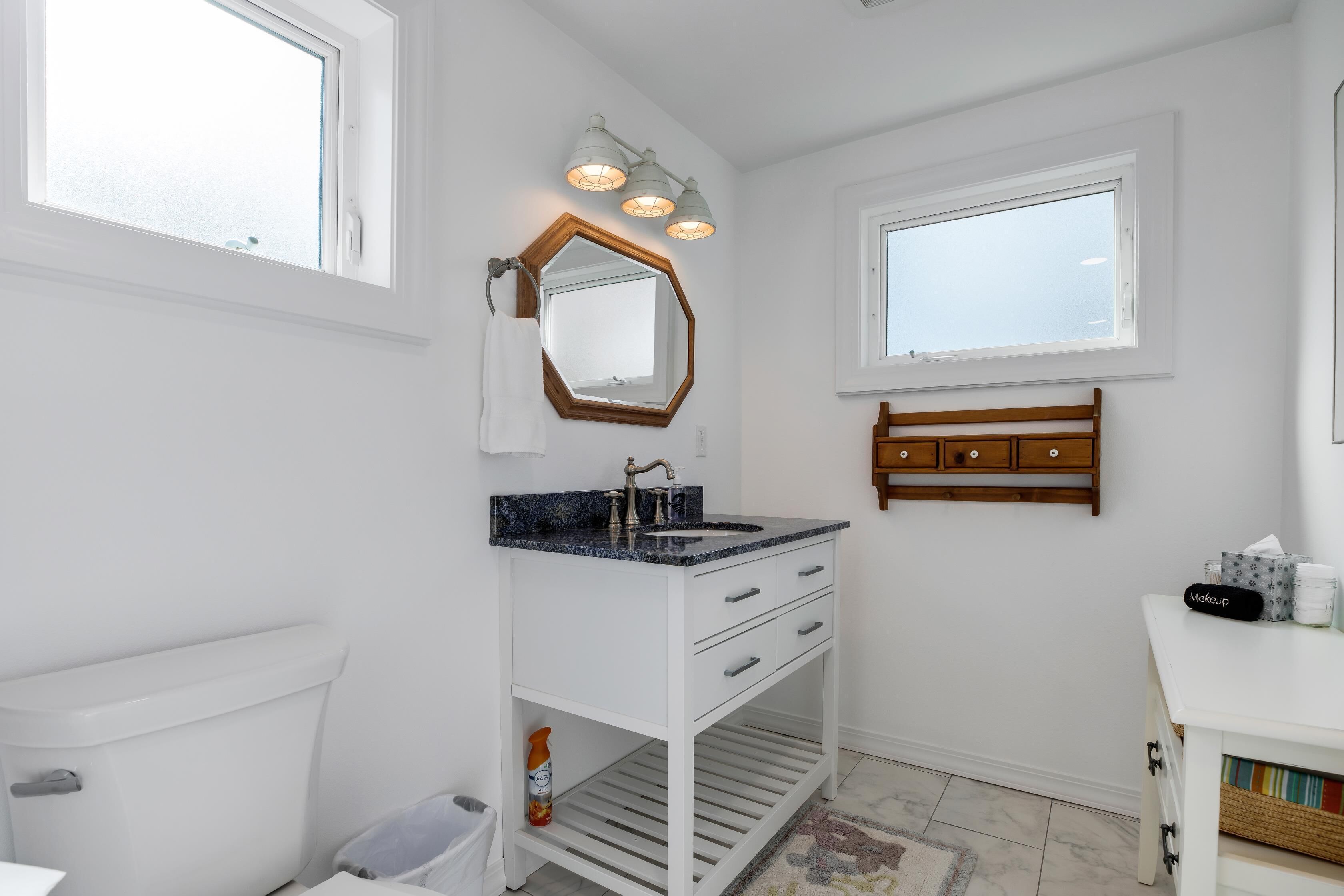 Hårføner og håndklær