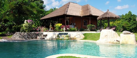 Villa, 3 Schlafzimmer, Raucher, eigener Pool | Pool | Außenpool