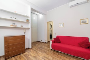 Apartamento, 2 quartos, acessível, sacada | Área de estar