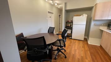 Shared Dormitory, 1 Bedroom | Dining