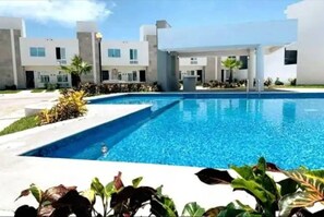 Casa, 3 habitaciones, con acceso para personas discapacitadas | Exterior