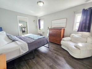 3 Schlafzimmer, Bügeleisen/Bügelbrett, WLAN, Bettwäsche