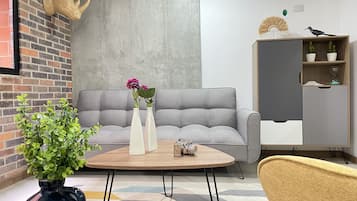公寓 | 起居區 | 58-吋智慧型電視、衛星頻道、電視、Netflix
