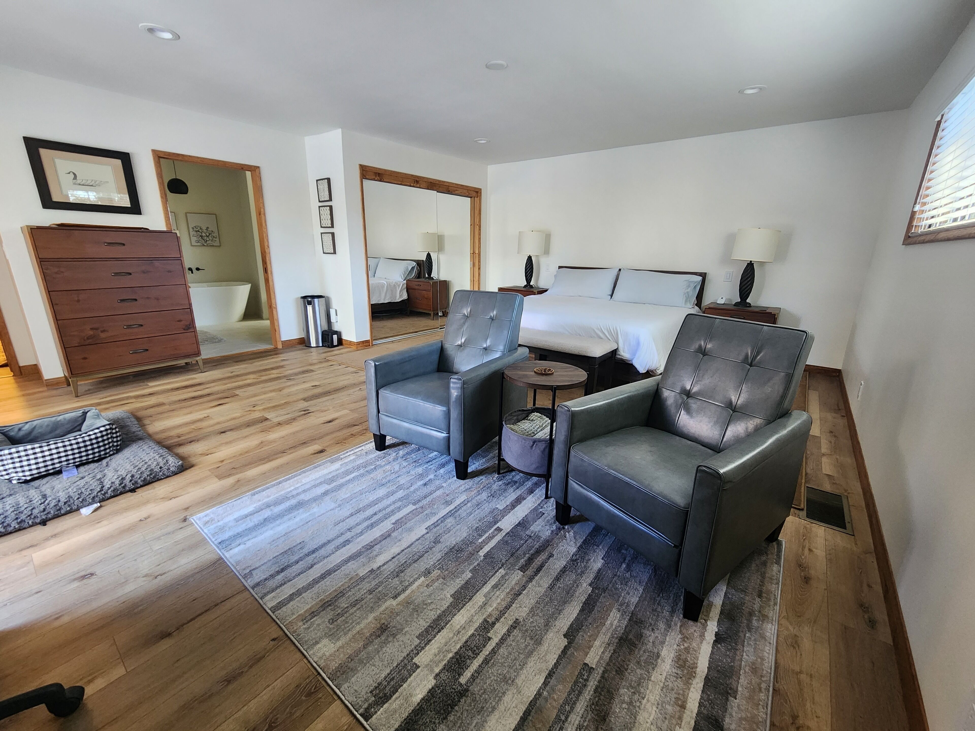 Cabaña familiar | Edredones de plumas, decoración individual, mobiliario individual