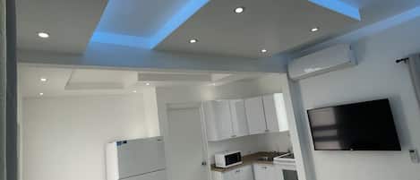 1 bedroom, iron/ironing board, free WiFi