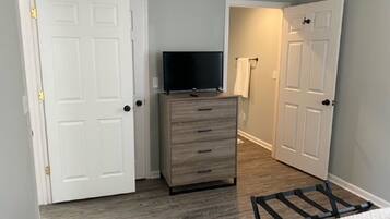 1 Schlafzimmer, Bügeleisen/Bügelbrett, kostenloses WLAN, Bettwäsche