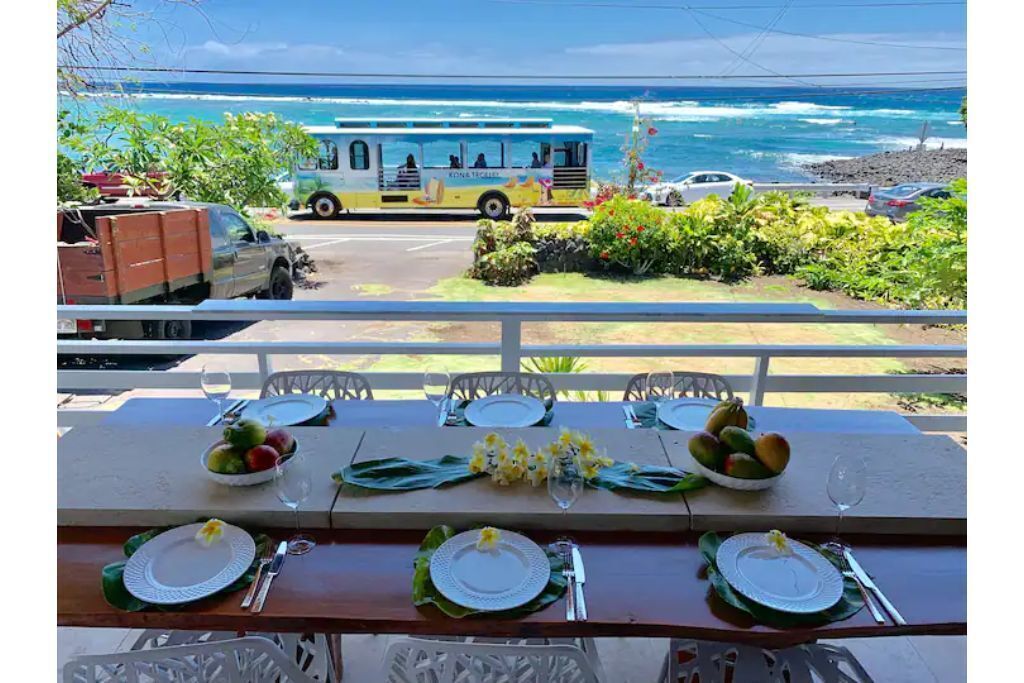 LUXURY/MOST POPULAR SNORKELING & SURFING BEACH ! Turtles!