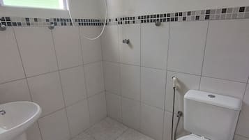 Standard Suite | Bathroom