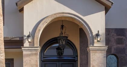 Dive into the relaxed elegance of our 4-bedroom haven in Zona Dorada, Mexicali's prestigious district, combining comfort, security, and luxury. Ideally nested near bustling plazas, trendy restaurants, and lively casinos, our property is perfect