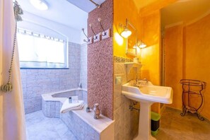 Duschwanne, Bidet