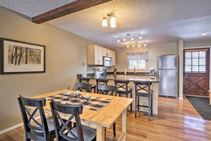 Dining - Idyllic Condo ~ 5 Mi to Winter Park Resort! (Winter Park)