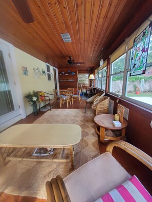 Interior - Charming Upgraded Home just 7 minutes from the beaches! (New Smyrna Beach)