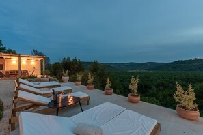 Terrace/patio - Villa Paradise Found with Pool (Golubići)