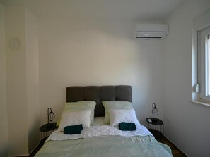 1 sovrum, strykjärn/strykbräda, internet och sängkläder