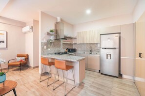 Fridge, microwave, oven, dishwasher