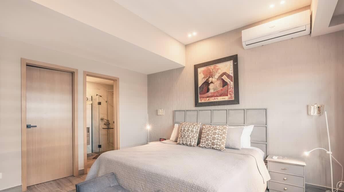 1 chambre, fer et planche à repasser, Wi-Fi gratuit, draps fournis