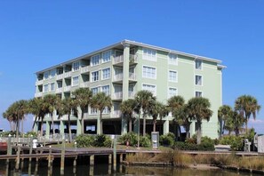 Exterior - Wanderers Point - On the Water (Gulf Shores)