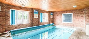 5 bedroom accommodation in Flamborough