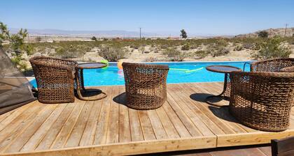 5 Acre Elegant Villa, POOL, Ebikes, Game Room, and Walk to JT National Park