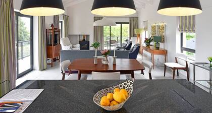 Small Wonder Guest Villa With Private Pool