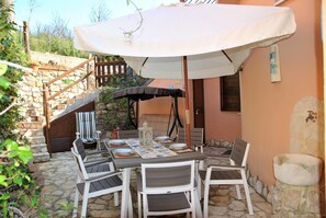 Vila, 1 quarto, varanda, vista para o oceano | Fachada