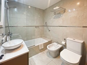 Apartemen, 1 kamar tidur, akses difabel, Boleh Merokok | Kamar mandi