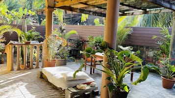 Villa, 1 Bedroom, Smoking, Balcony | Garden