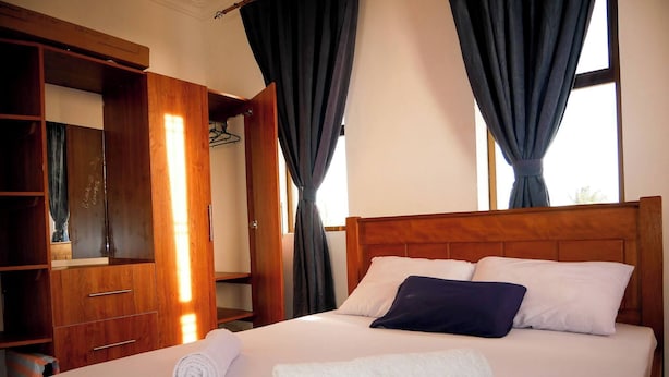 Room - Serine 2 Bedroom Serviced Apartments (Mombasa)