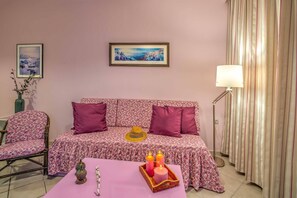 Apartment, 1 Schlafzimmer, Raucher, Balkon | Wohnbereich