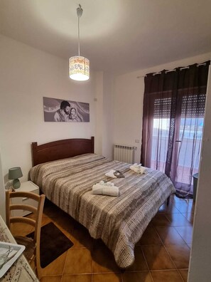 Shared Dormitory, 1 Bedroom, Smoking, Balcony - The Rooms of Aurora Palermo Center N001 (Palermo)