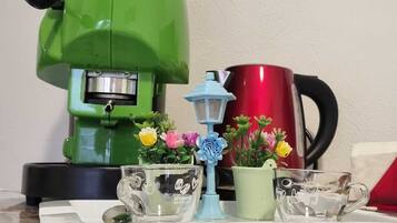 Phòng tập thể, 1 phòng ngủ, hút thuốc, ban công | Khu ăn uống