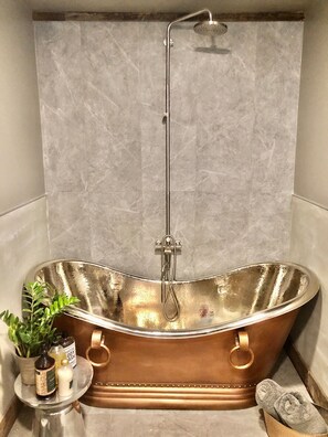 Apartment, 1 Bedroom | Bathroom - Fire Vinyasa View Fire Pit Poolpets Allowed (Temecula)