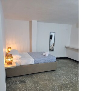1 bedroom - "room in Guest Room - M1-j Room In The Historic Center With Air Conditioning Wifi" (Cartagena)